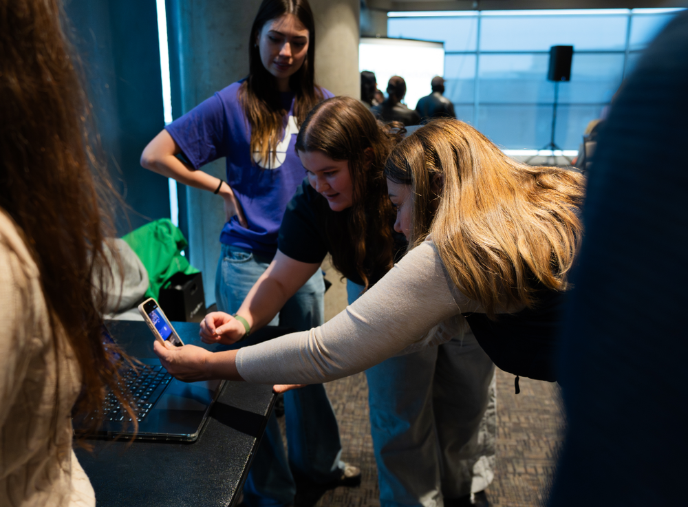 Seagate and Acronis partner with Utah Jazz to host hackathon to inspire young innovators